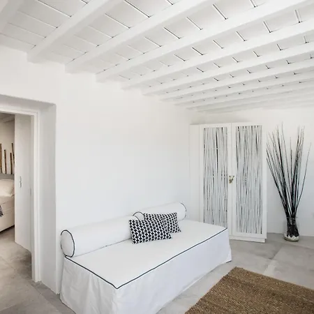 Hotel 9 Islands Mykonos 2*